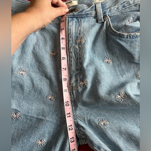 Cotton On Embroidered Jeans Loose High Rise Straight Leg - Picture 9 of 12